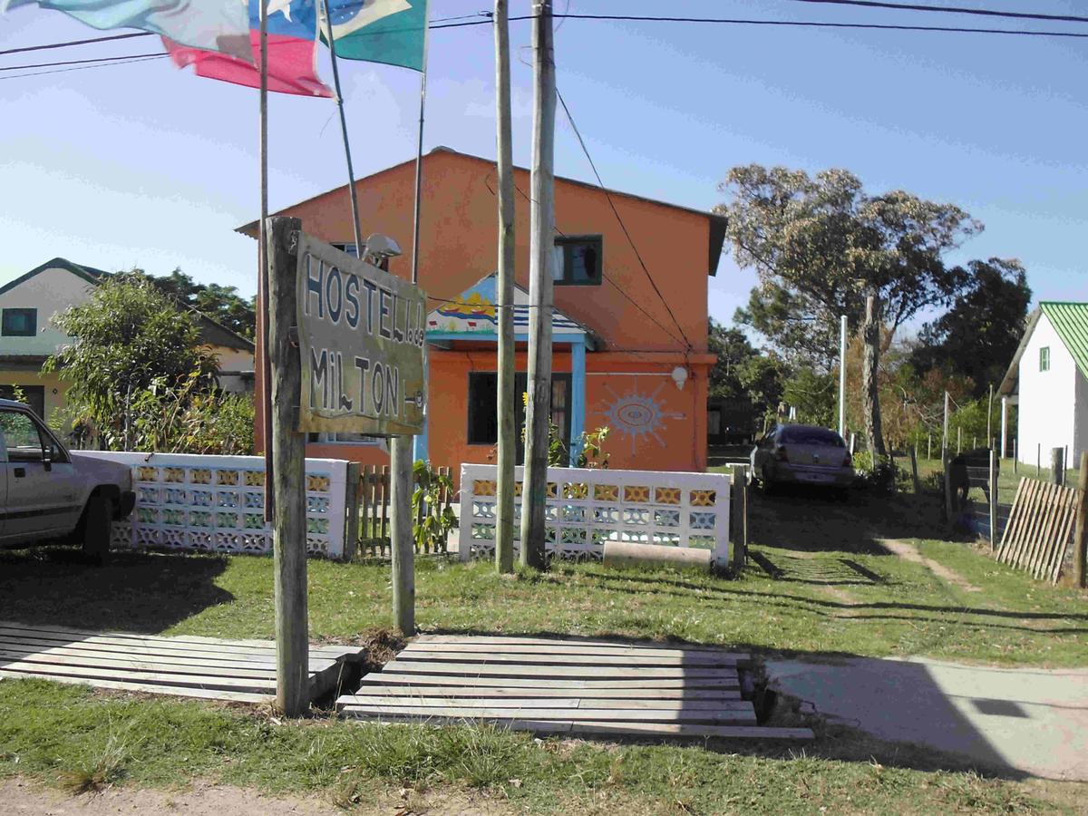 Hostel Lo de Milton Barra de Valizas Buitenkant foto