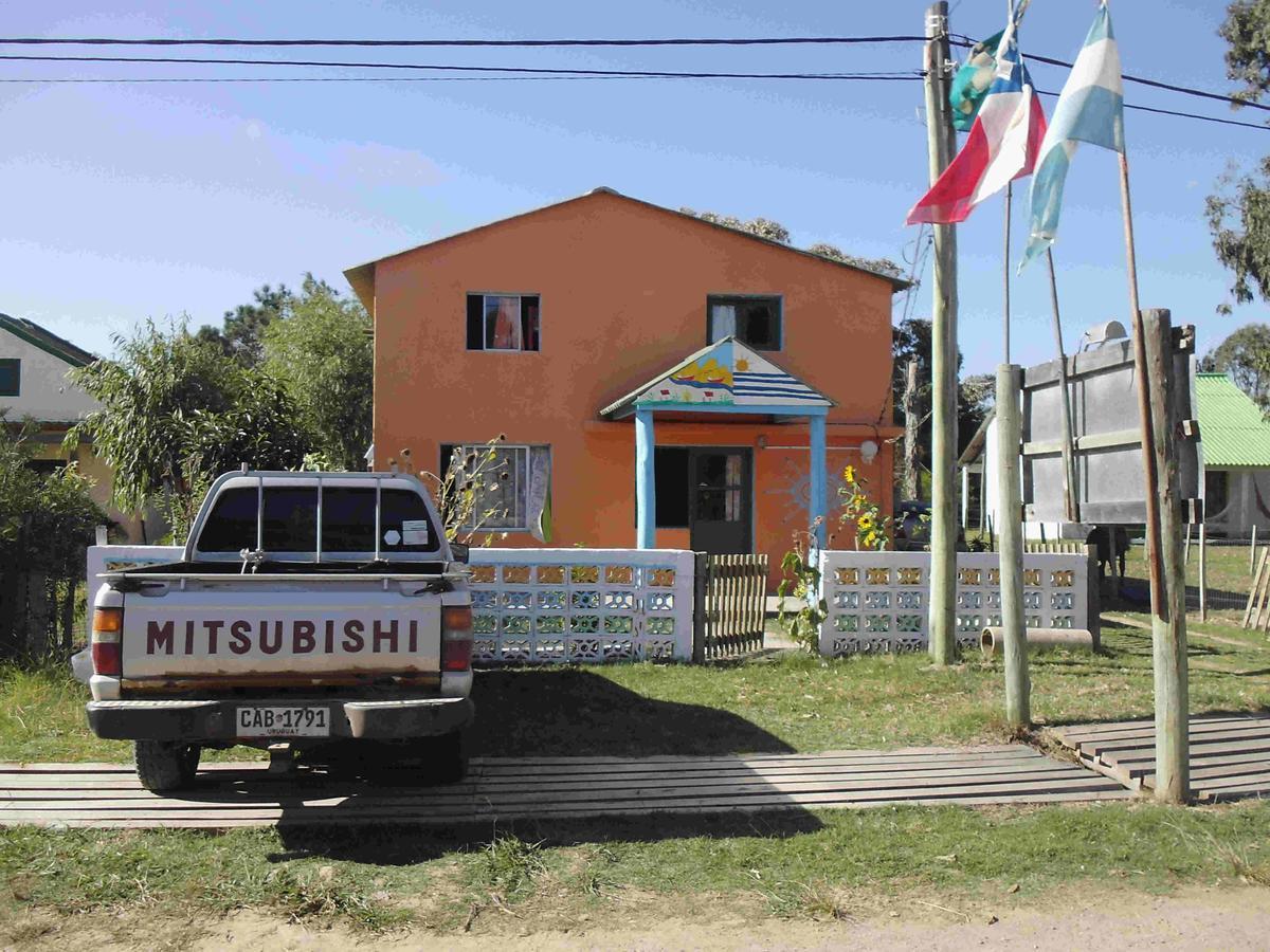 Hostel Lo de Milton Barra de Valizas Buitenkant foto